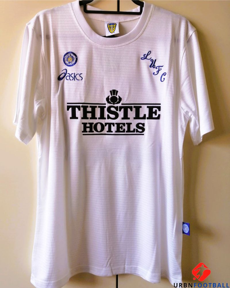 Leeds 1995-1996 - Yeboah Anthony