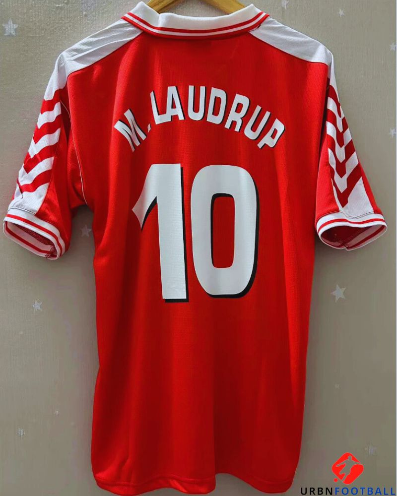 Denmark 1998-1999 - Laudrup Michael