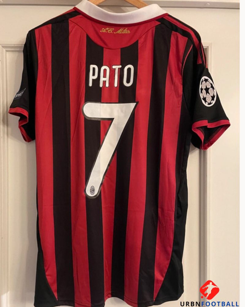 Milan 2009-2010 - Pato Alexandre