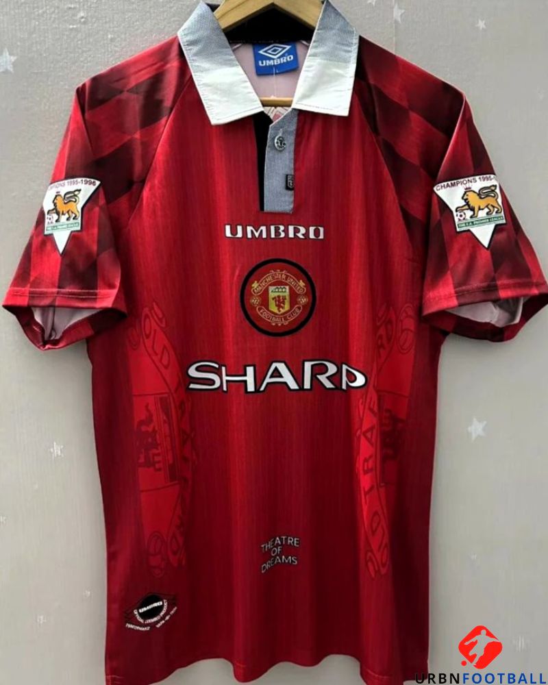 Manchester United 1996-1997 - Cantona Eric