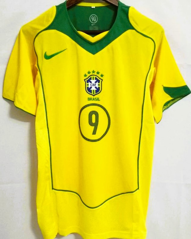Brazil 2004-2005 - Ronaldo