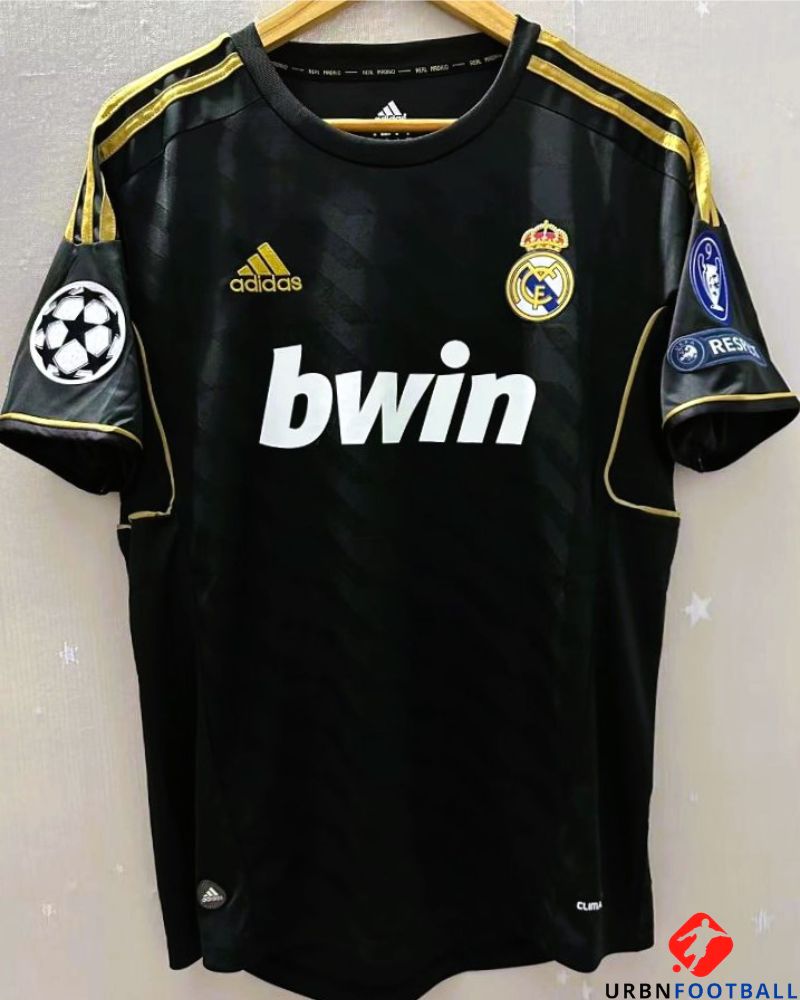 Real Madrid 2011-2012 - Ozil Mesut