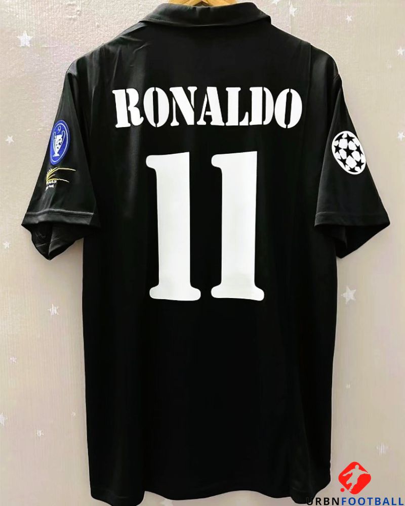 Real Madrid 2002-2003 - Ronaldo