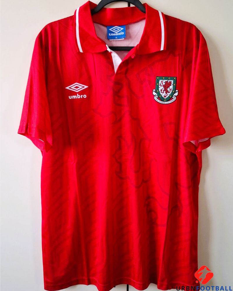 Wales 1992-1993 - Giggs Ryan