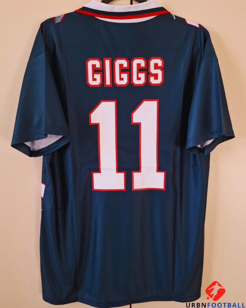 Wales 1994-1995 - Giggs Ryan