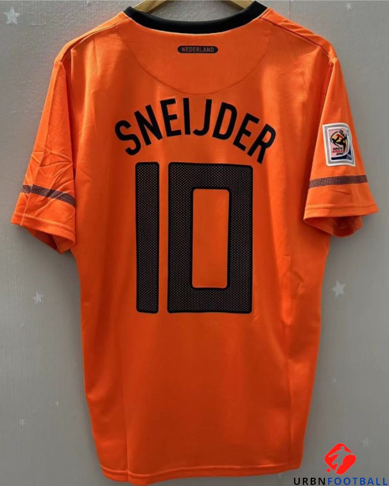 Netherlands 2010-2011 - Sneijder Wesley