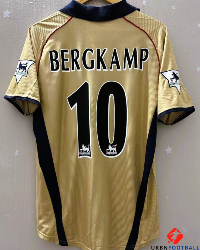 Arsenal 2001-2002 - Bergkamp Dennis
