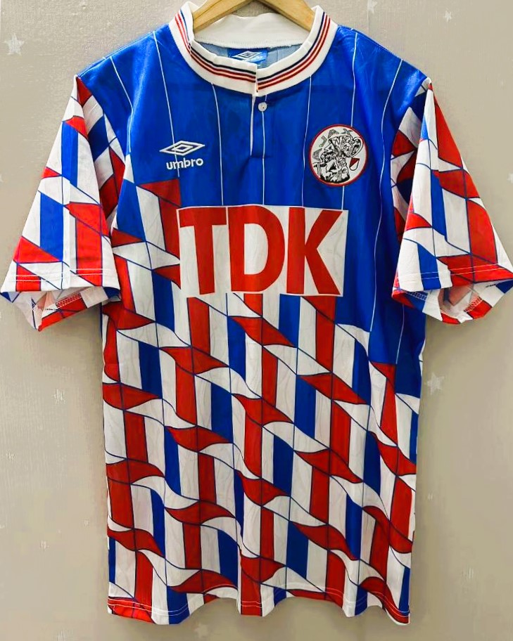 Ajax 1990-1991 - Bergkamp Dennis