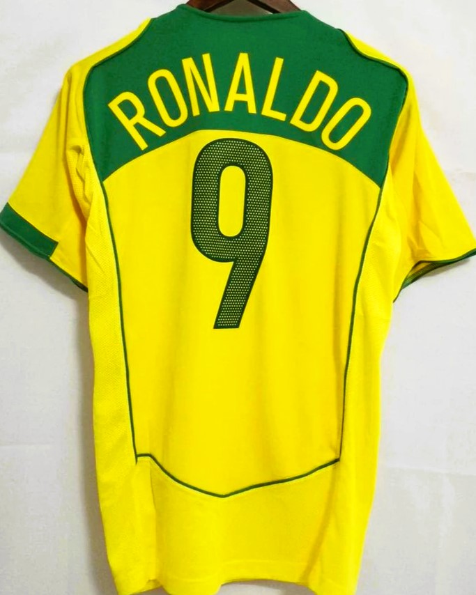 Brazil 2004-2005 - Ronaldo