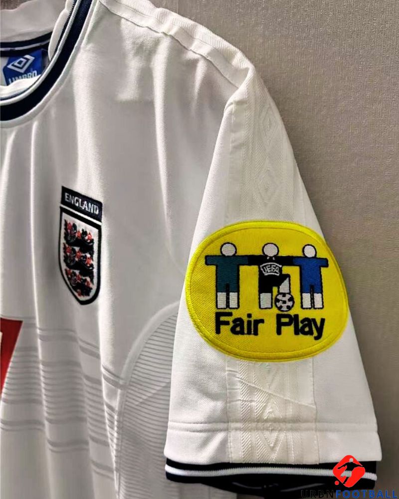 England 2000-2001 - Beckham David