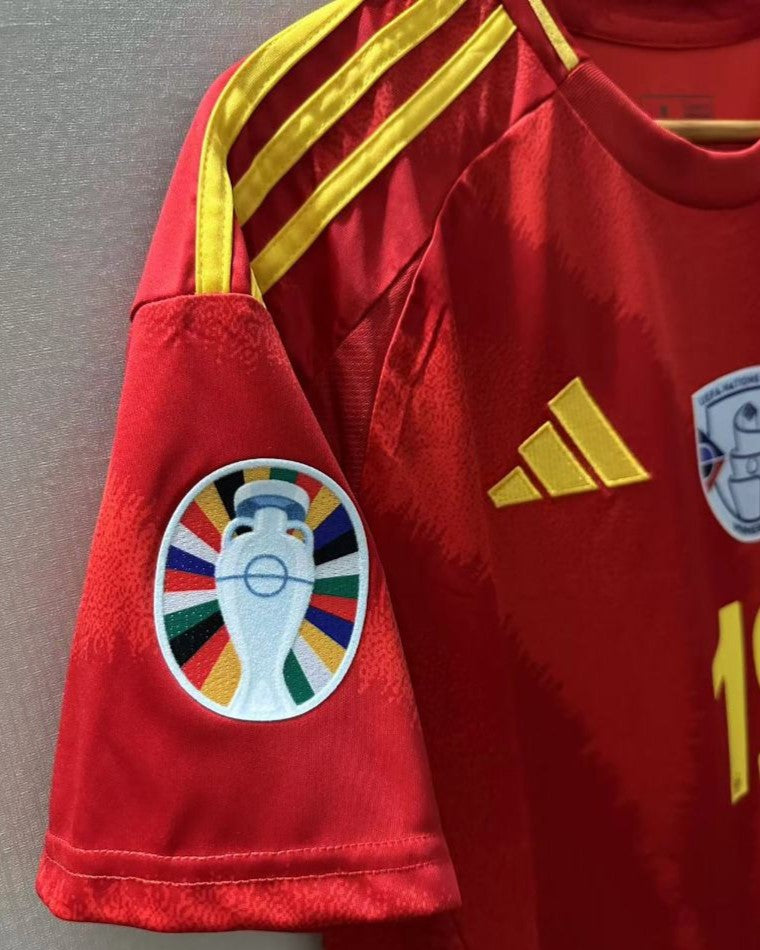 Spain 2024-2025 - Yamal Lamina