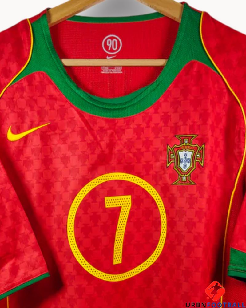 Portugal 2004-2005 - Figo Luis