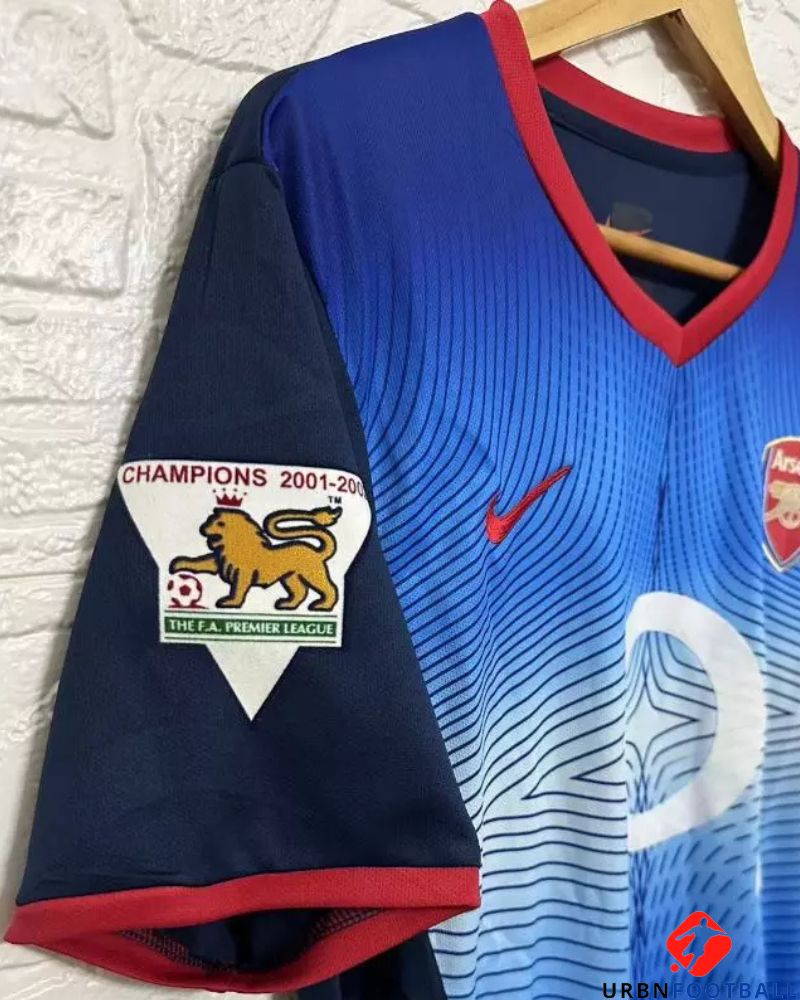 Arsenal 2002-2003 - Bergkamp Dennis