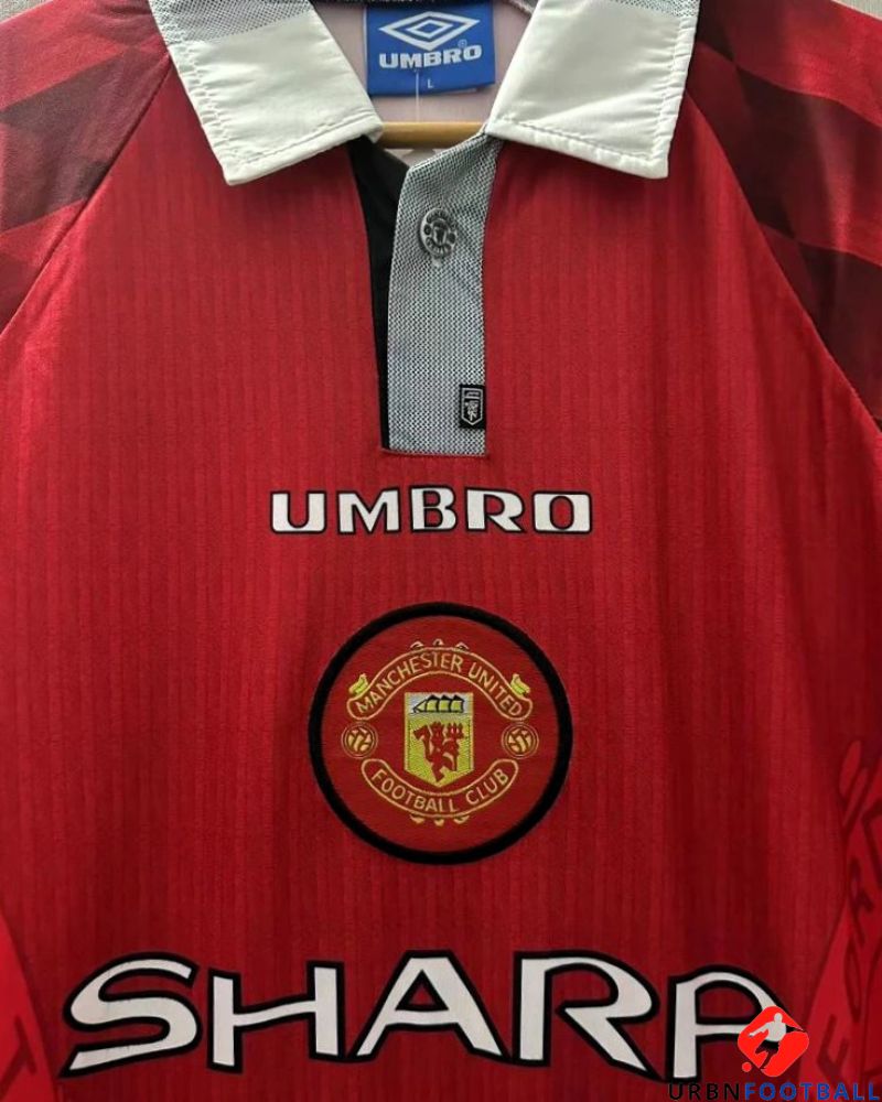 Manchester United 1996-1997 - Cantona Eric