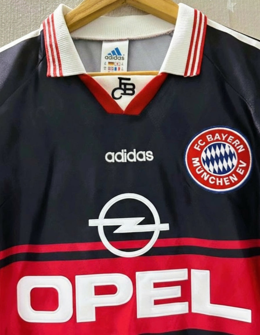 Bayern Munich 1998-1999 - Elber Giovane