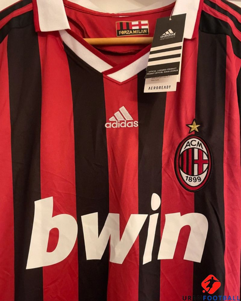 Milan 2009-2010 - Pato Alexandre