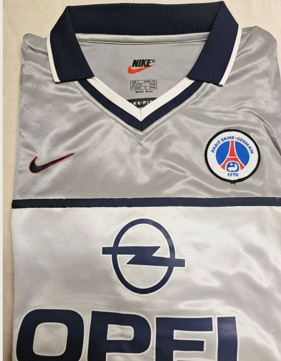 Paris Saint-Germain 2000-2001 - Ronaldinho