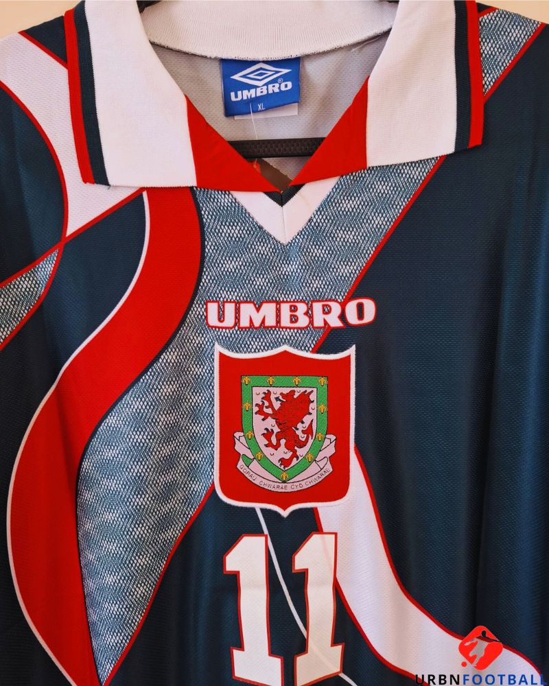 Wales 1994-1995 - Giggs Ryan