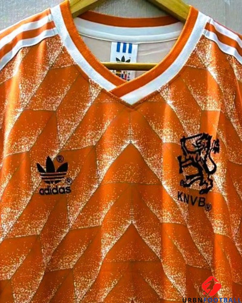 Netherlands 1988-1989 - Van Basten Marco