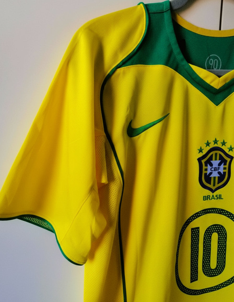 Brazil 2004-2005 - Ronaldinho