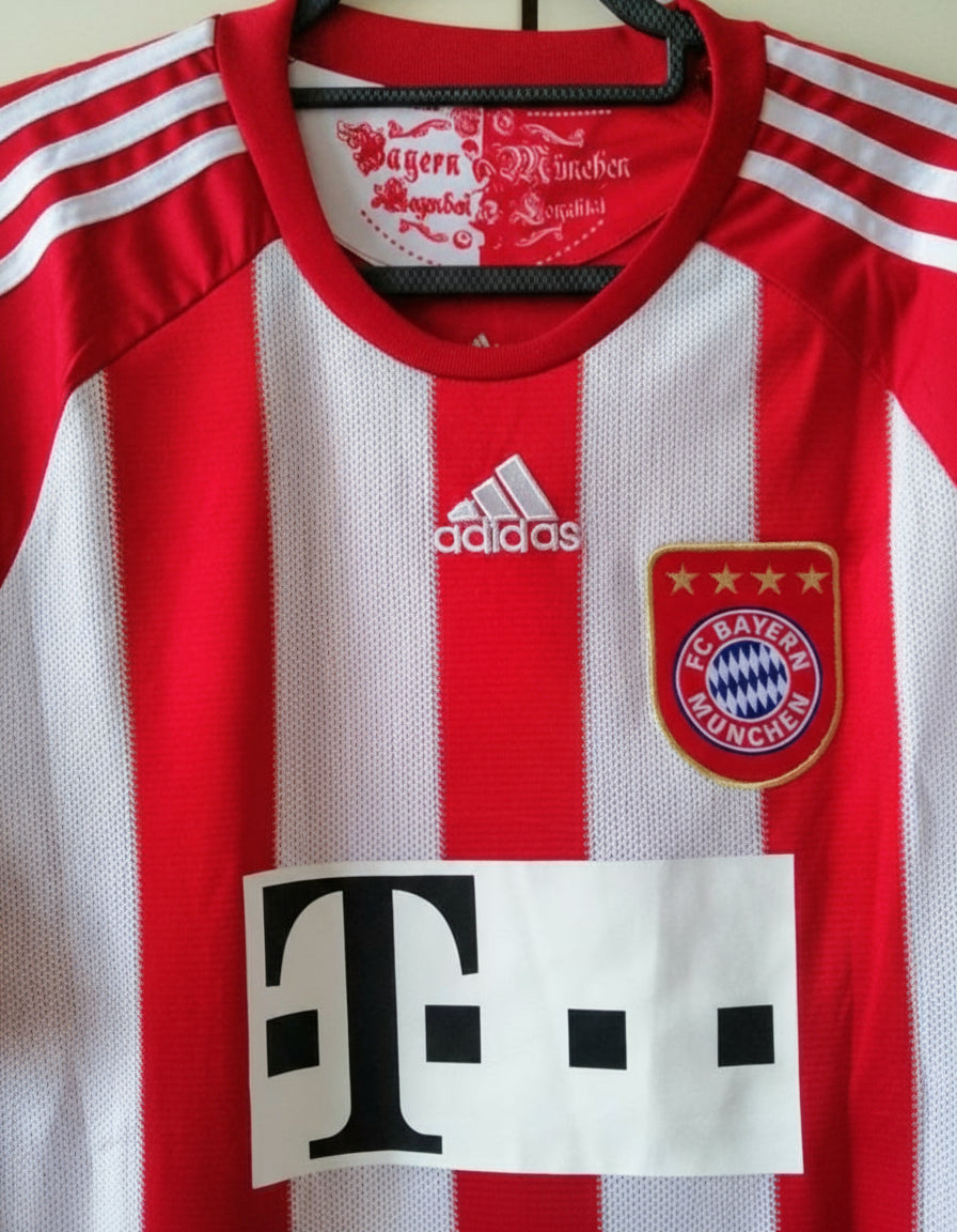 Bayern Munich 2010-2011 - Robben Arjen