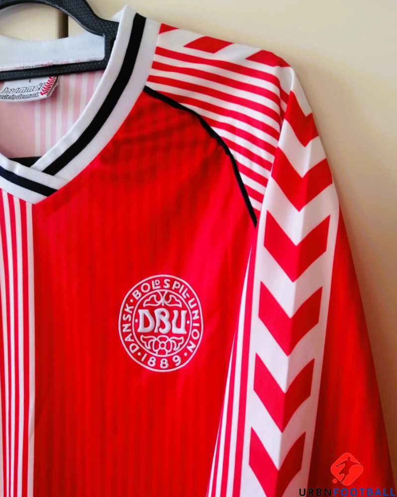 Denmark 1986-1987 - Laudrup Michael