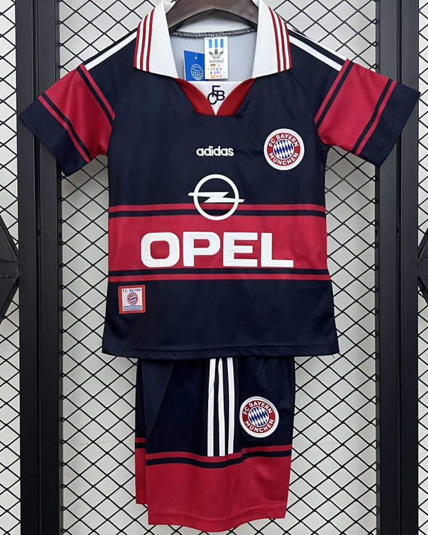 Bayern Munich Kid Kit