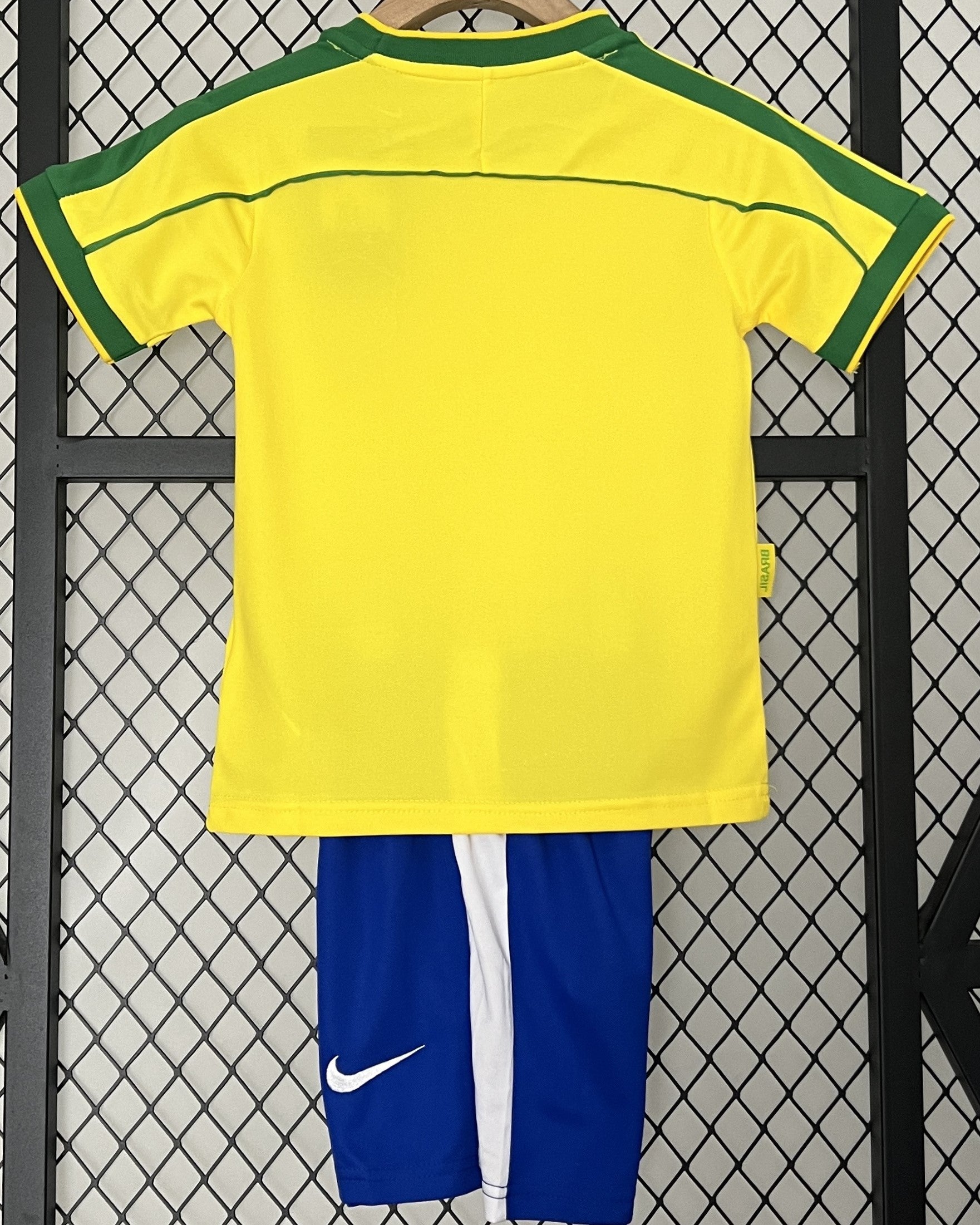 Brazil Kid Kit