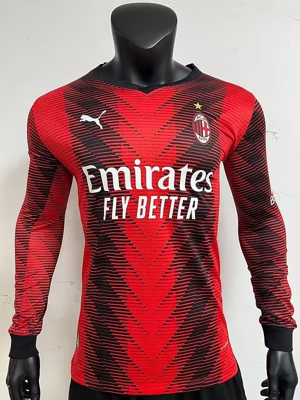 Maglia A Maniche Lunghe Milano