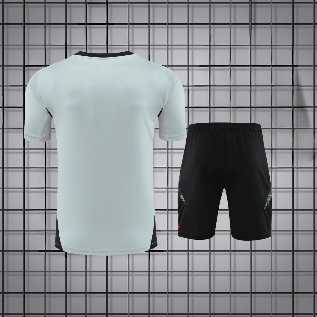 Juventus Kit Shirt + Shorts