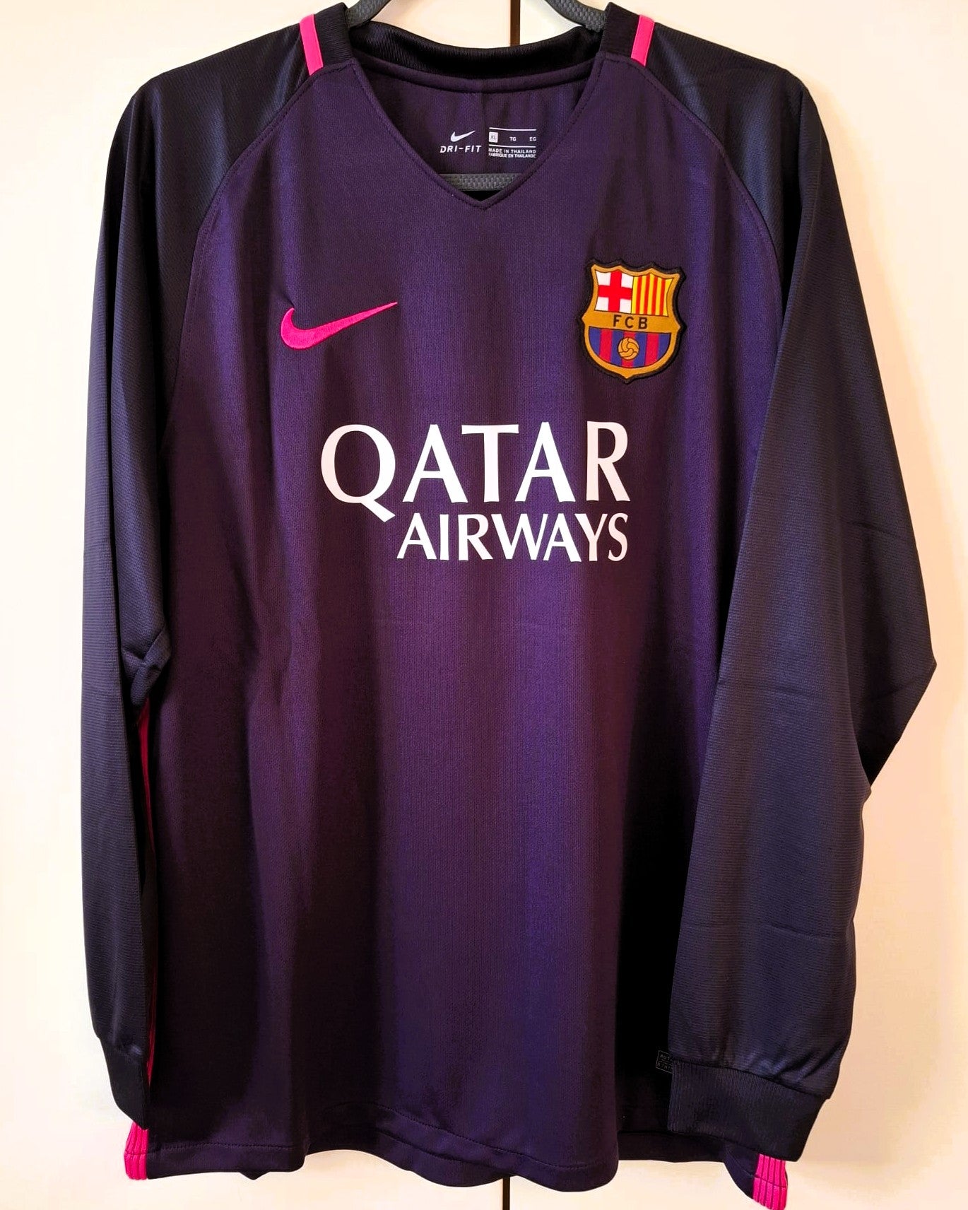 Barcelona Long Sleeve