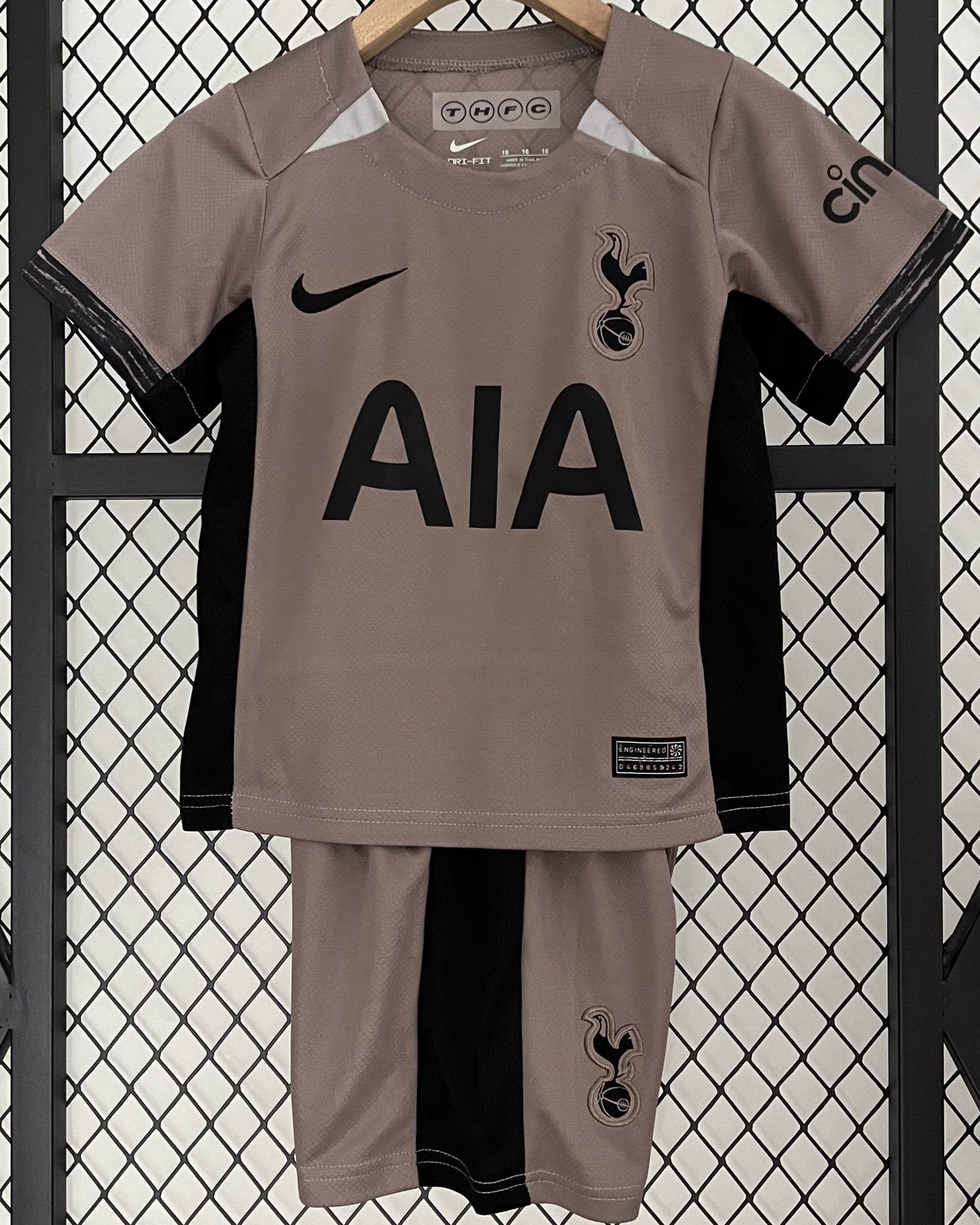 Tottenham Hotspur Kit Per Bambini