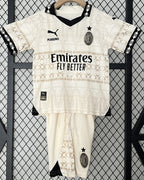 Milan Kid Kit