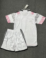 Juventus Kit Adult