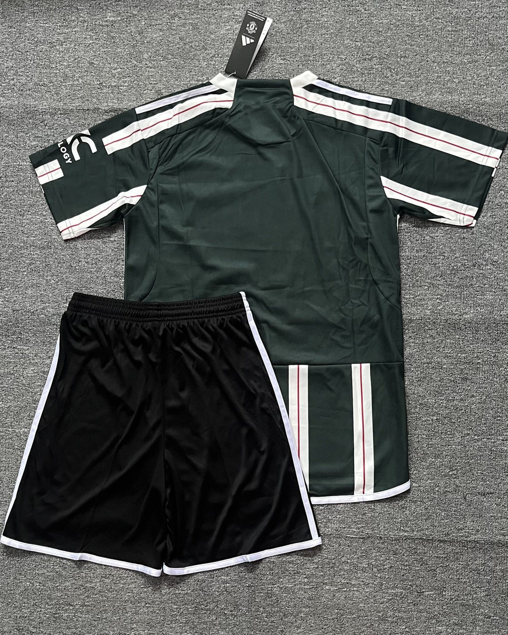 Manchester United Kit Per Adulti