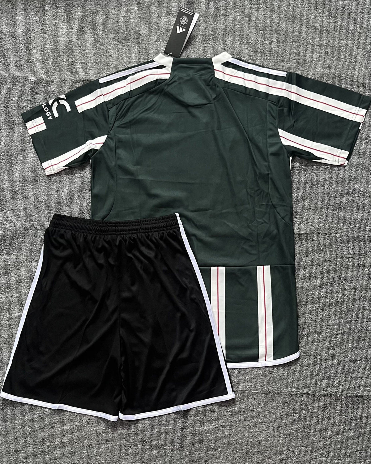Manchester United Kit Per Adulti