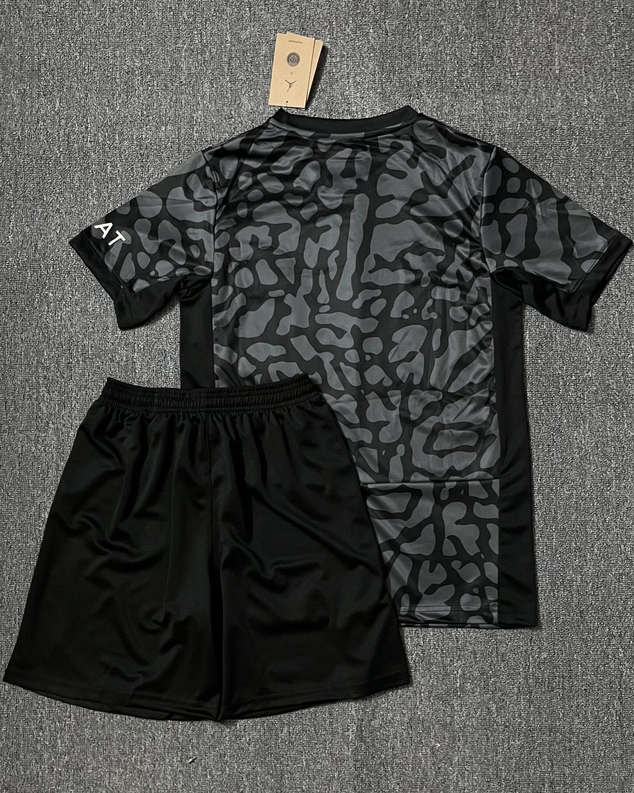 Paris Saint-Germain Kit Per Adulti Saint Germain