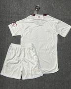 Manchester United Kit Per Adulti