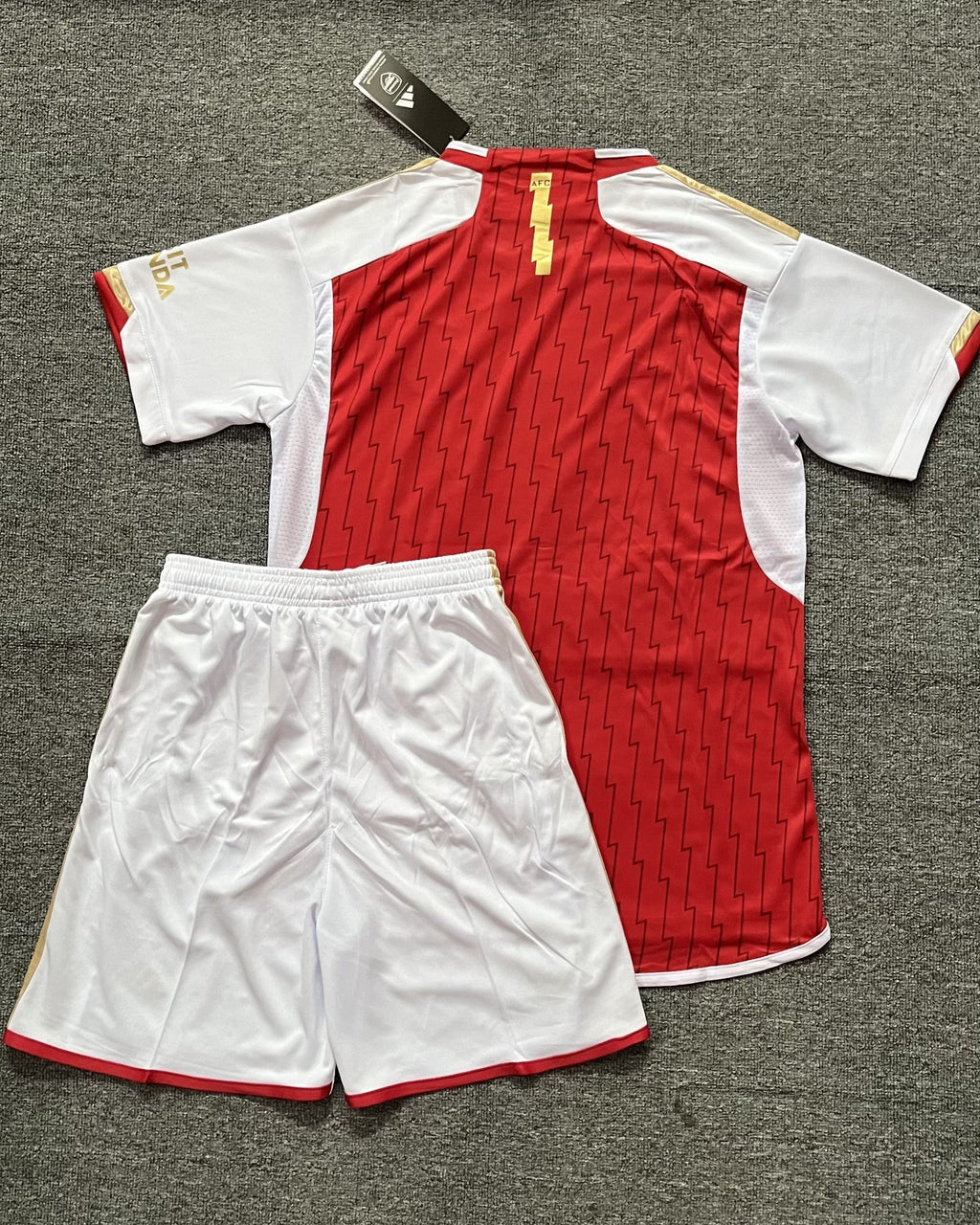 Arsenal Kit Per Adulti