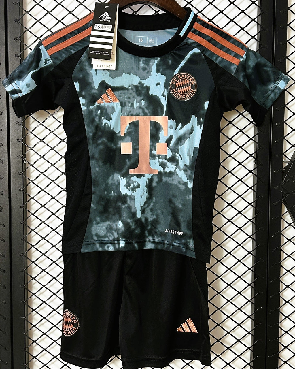 Bayern Munich Kid Kit