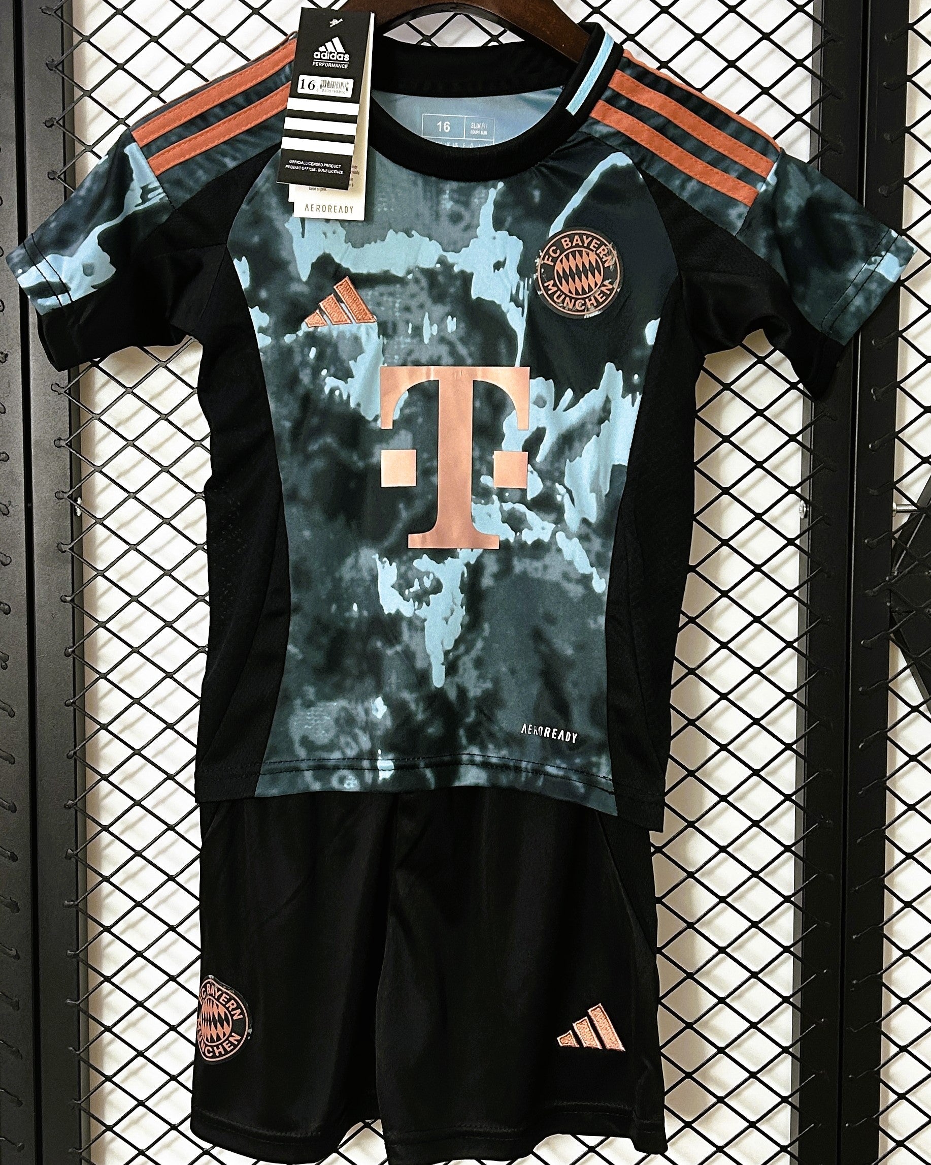 Bayern Munich Kid Kit