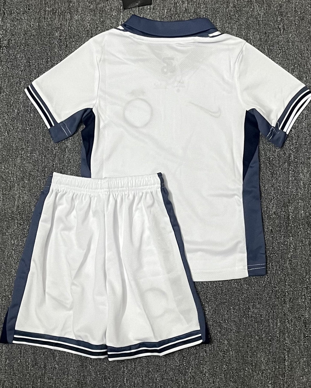 Inter Kid Kit