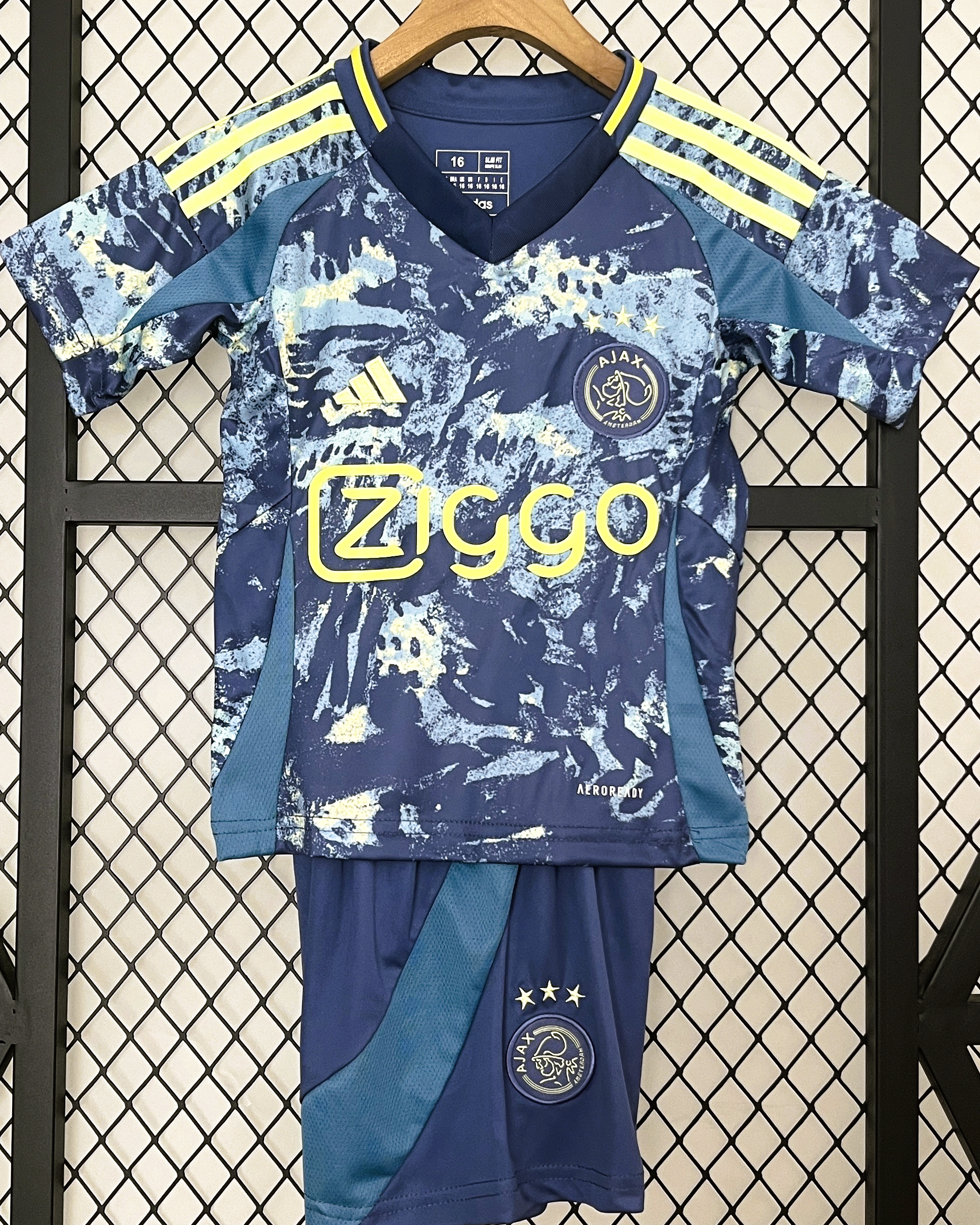 Ajax Kid Kit