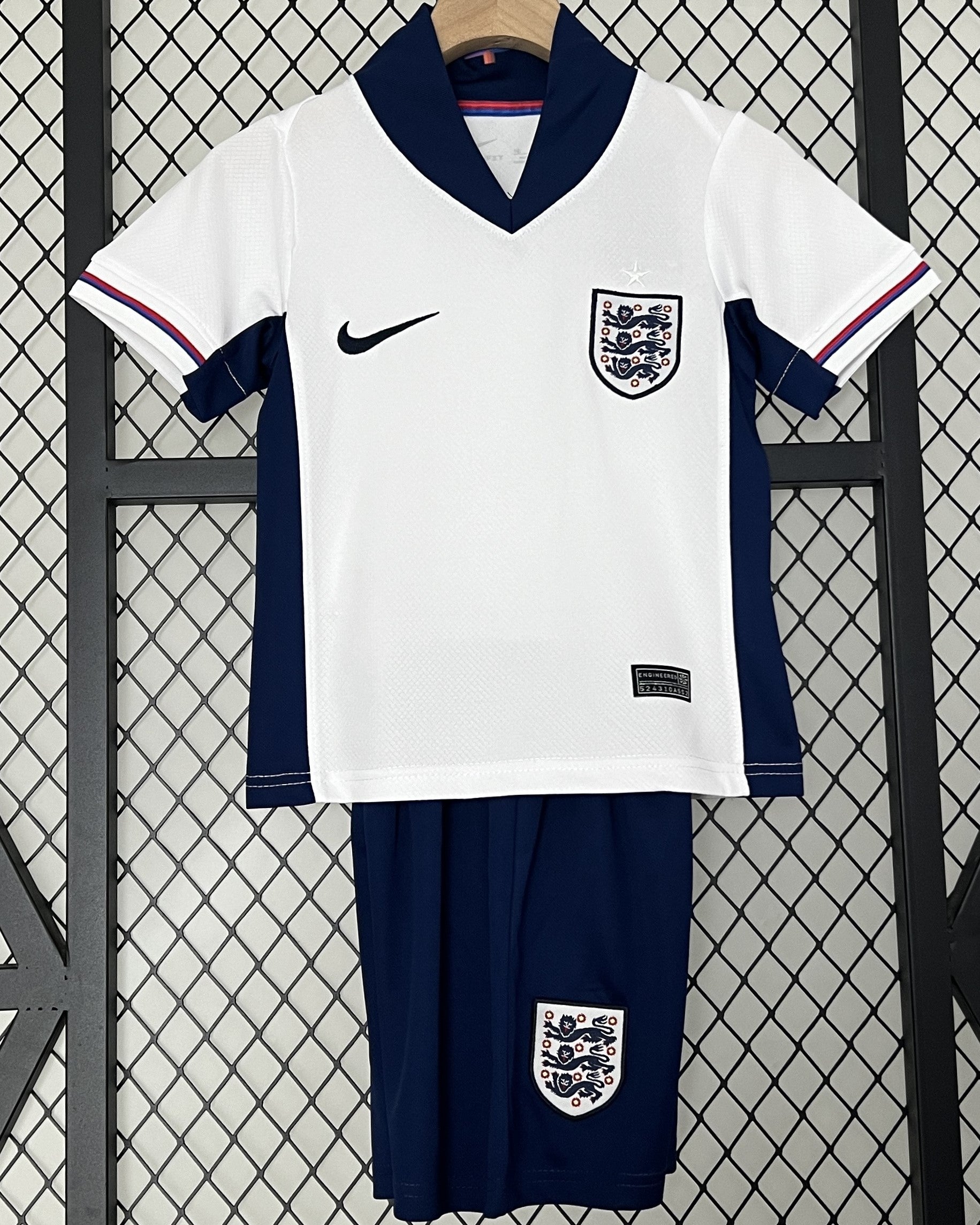 England Kit Bambino