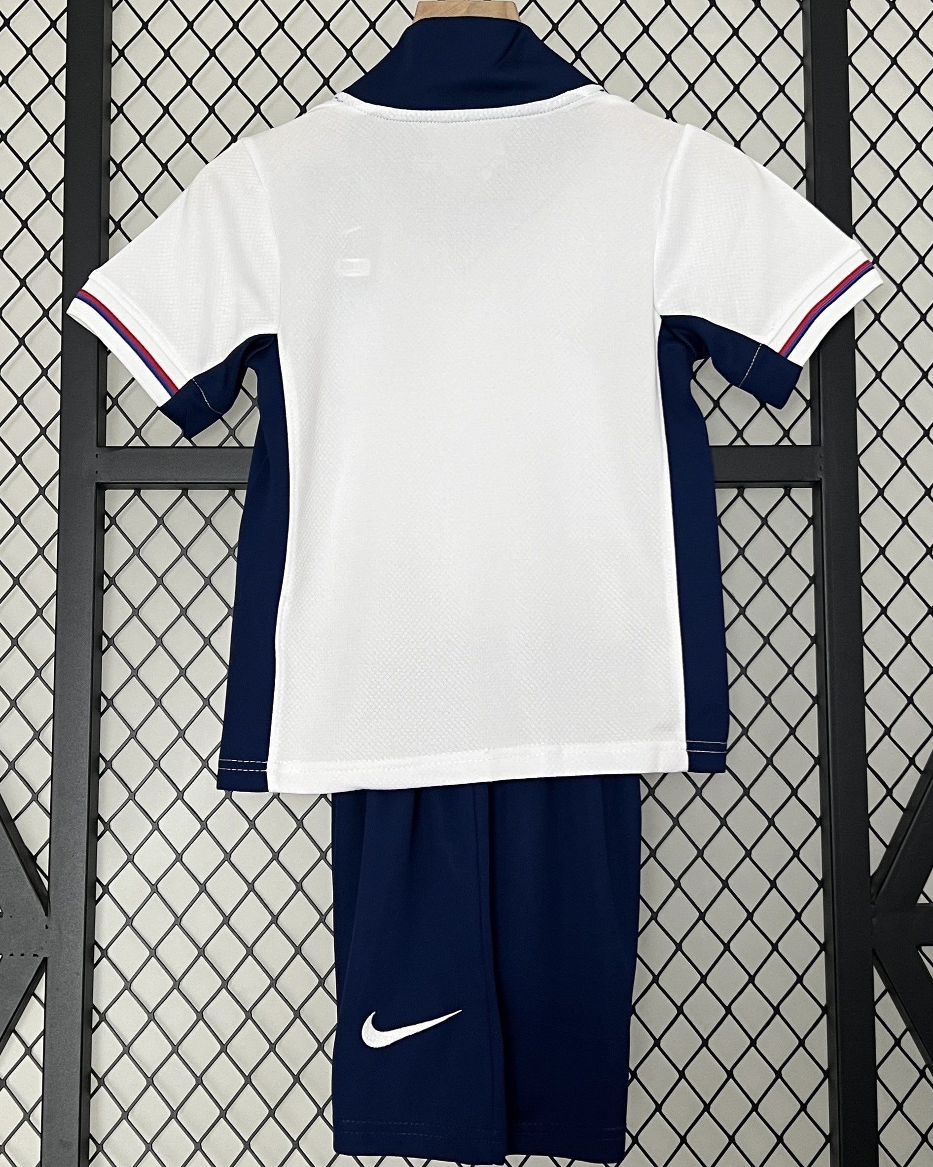 England Kit Bambino