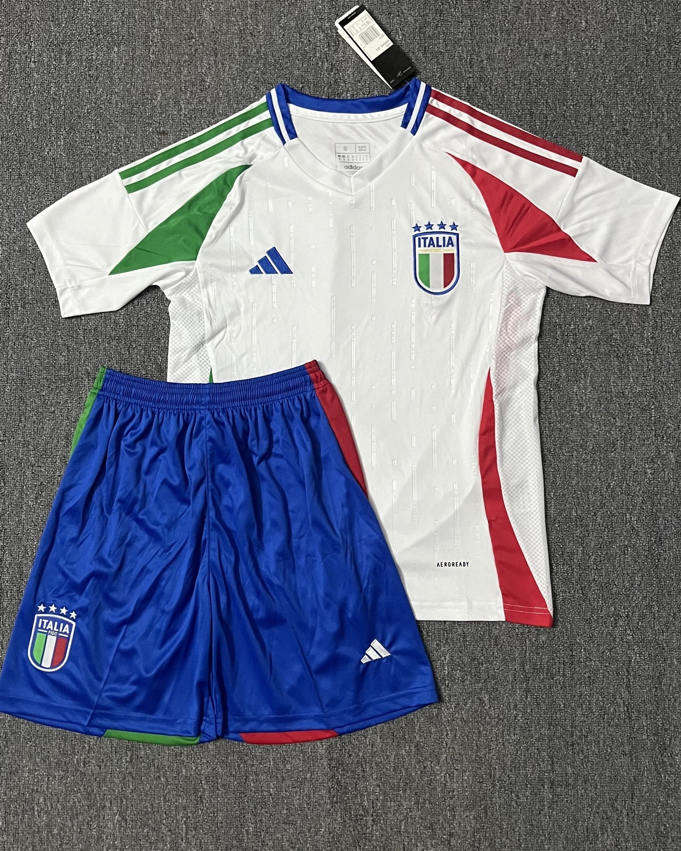 Italy Kit Per Adulti