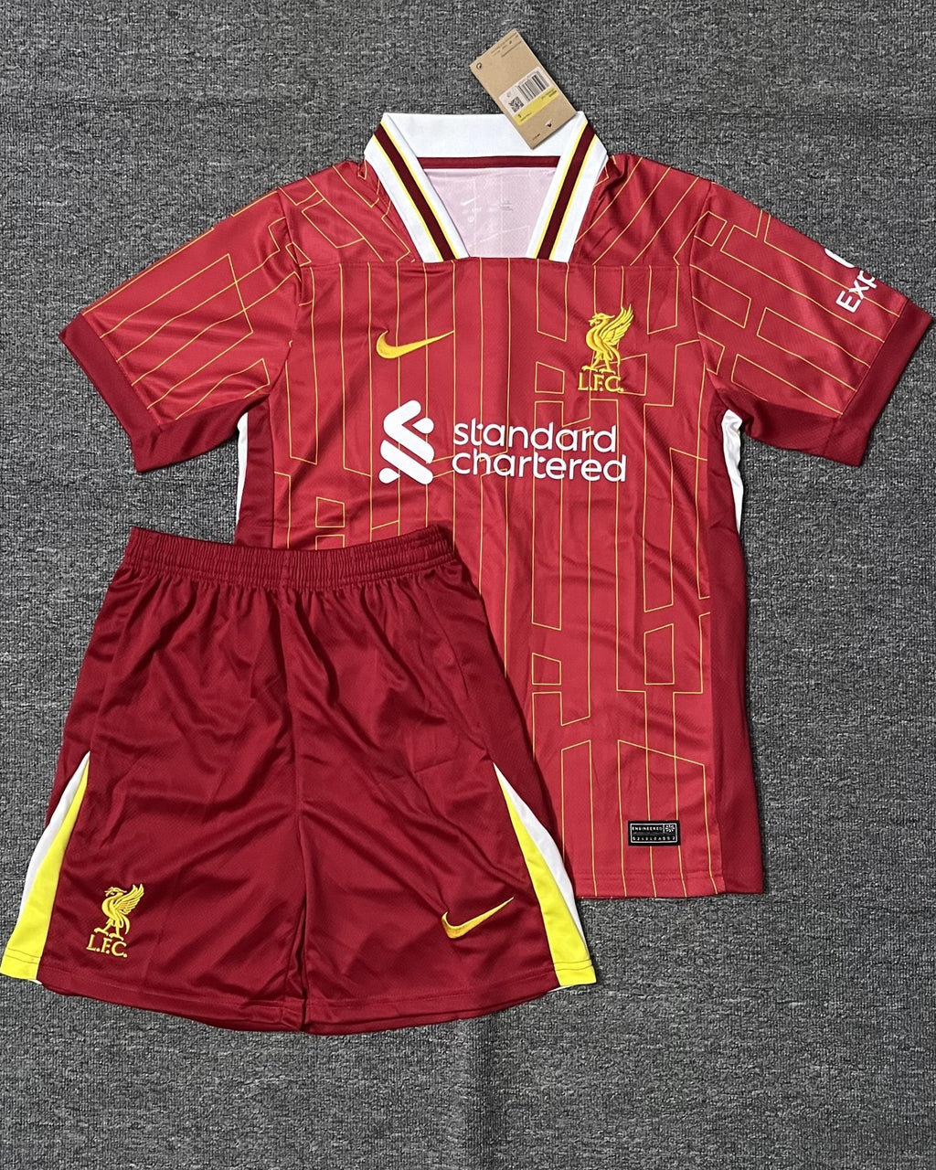 Liverpool Kit Per Adulti