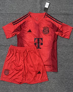 Bayern Munich Kit Per Adulti