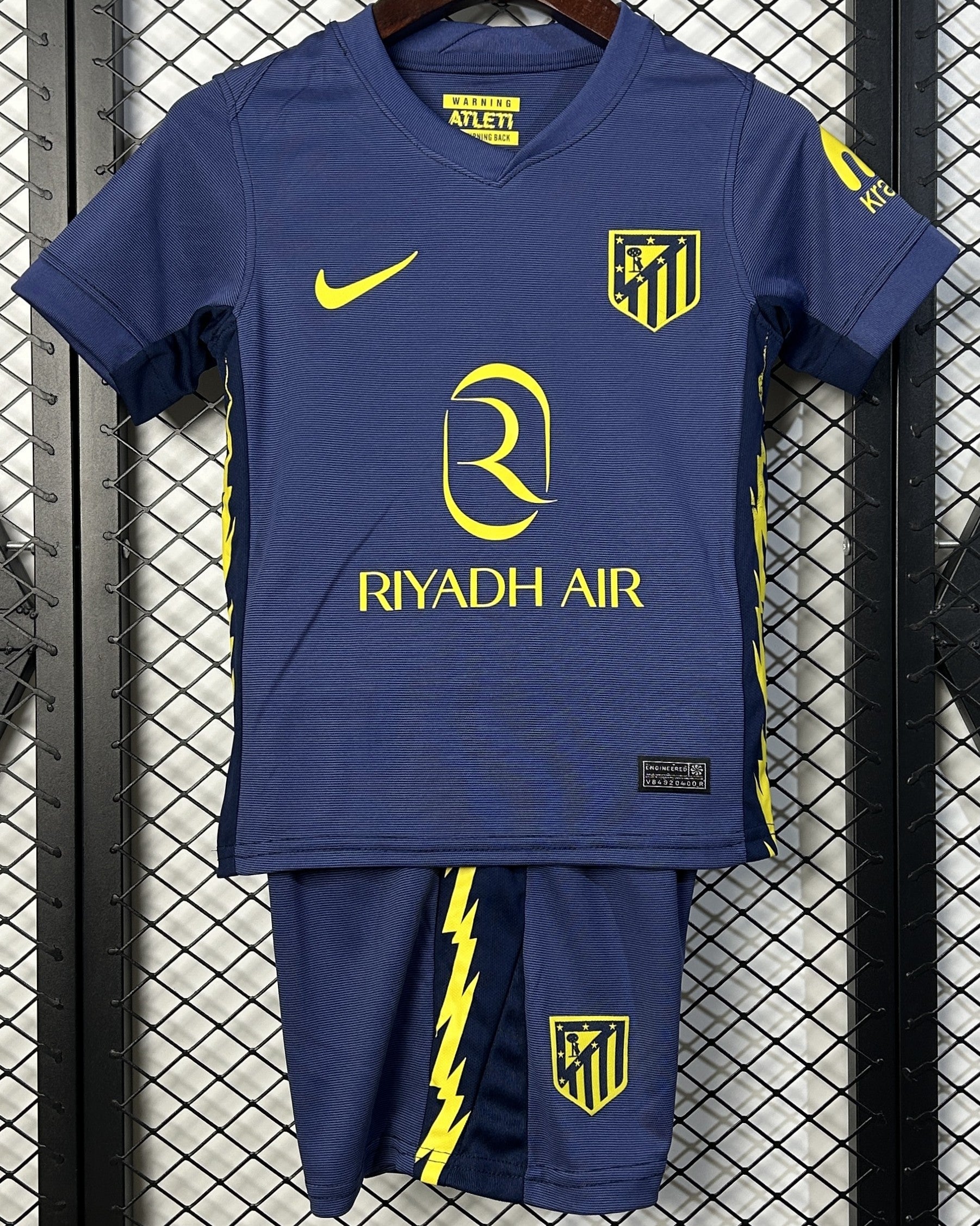 Atlético De Madrid Kid Kit