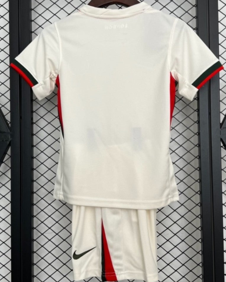 Chelsea Kid Kit